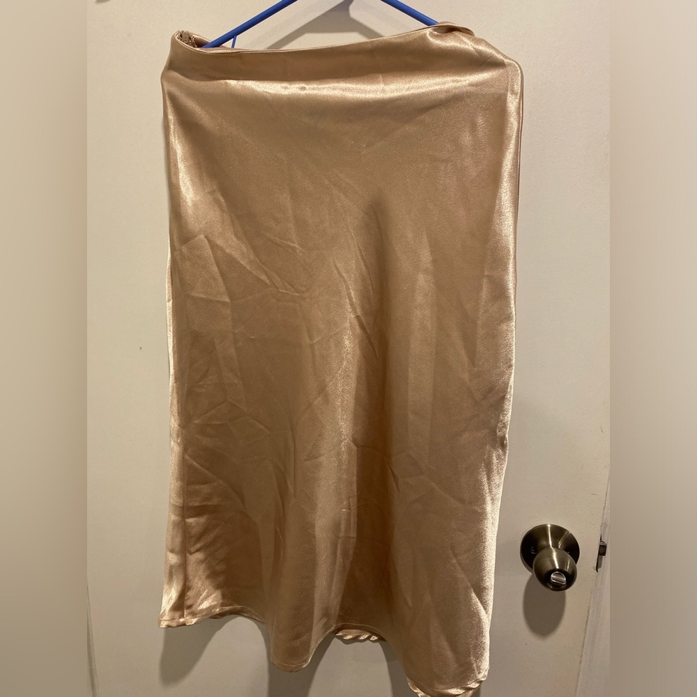 Satin skirt